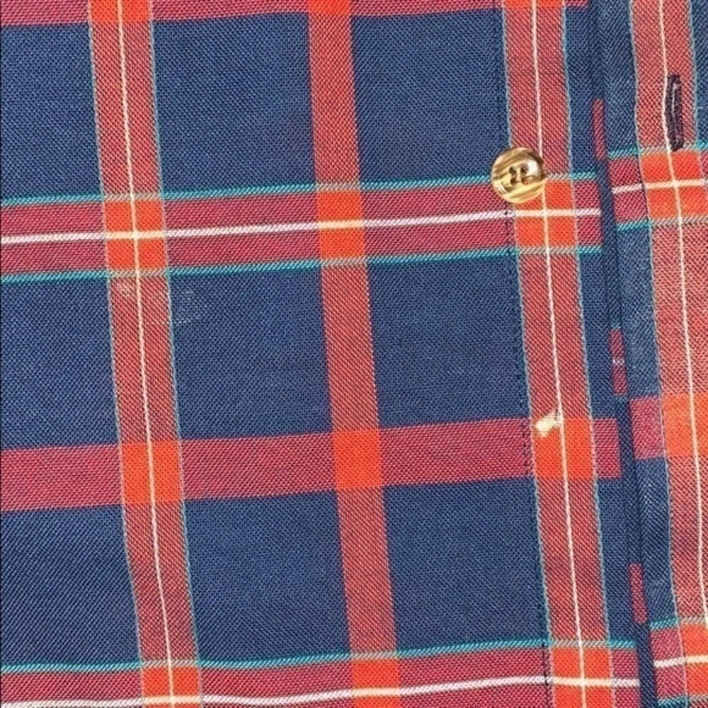 Button down shirt - Picture 6 of 6